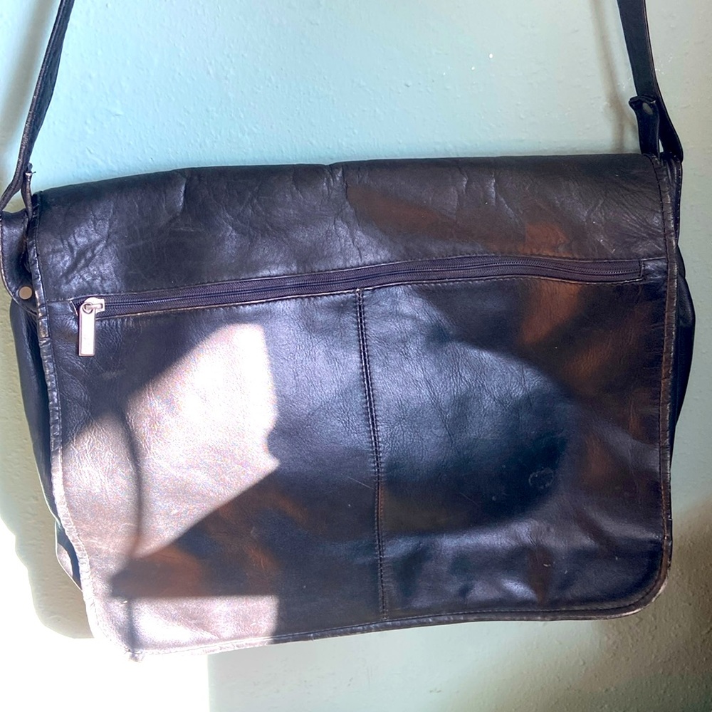 Black Leather Messenger Bag